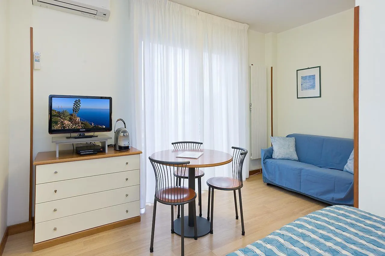 Ξενοδοχείο με διαμερίσματα Residence Dei Due Porti Σαν Ρέμο