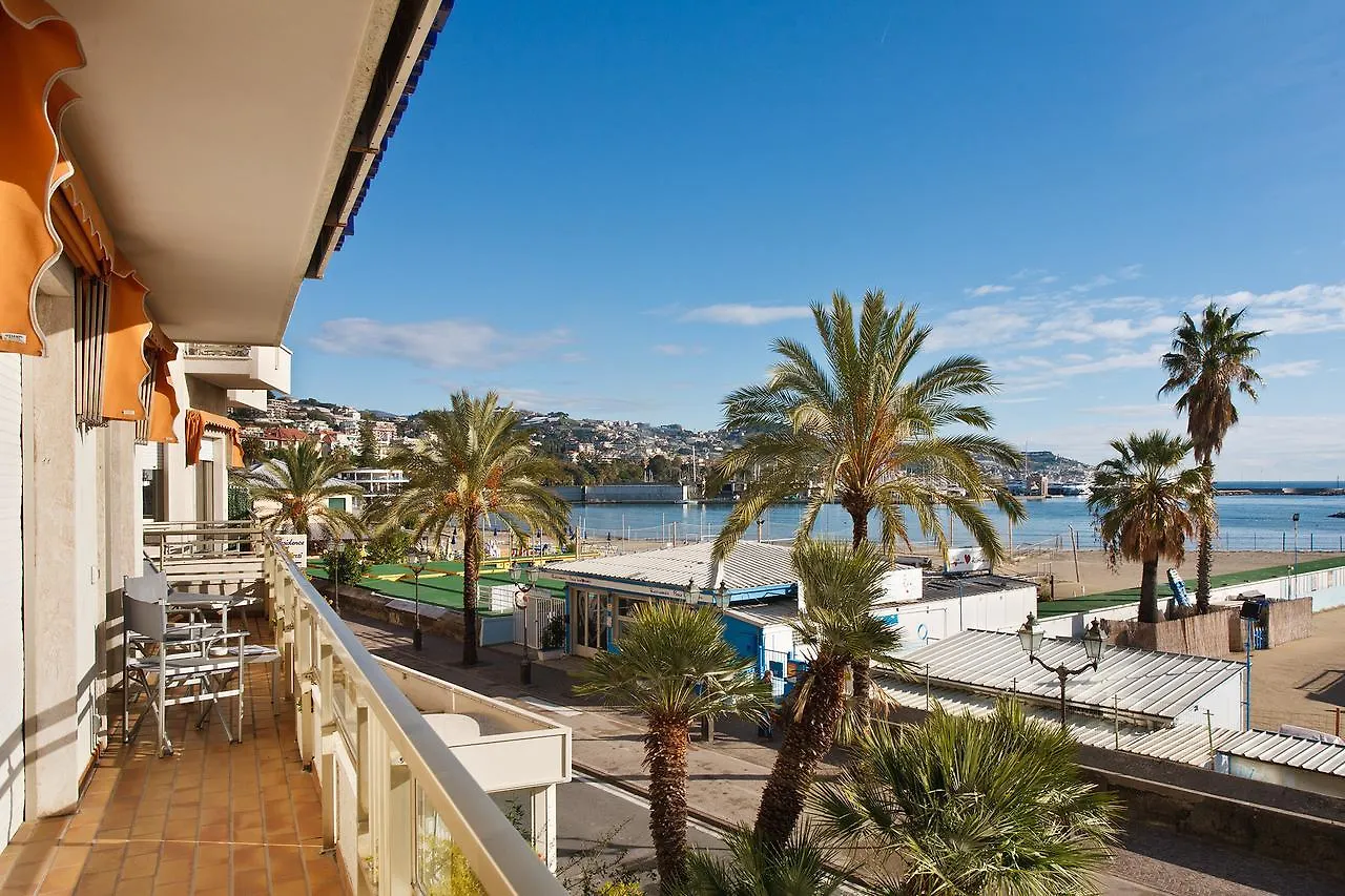 Residence Dei Due Porti Σαν Ρέμο 3*, Σαν Ρέμο